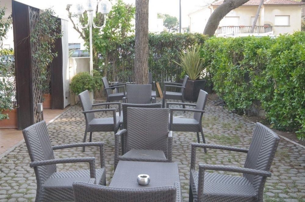 Hotel Trionfal Мілано-Маріттіма Екстер'єр фото
